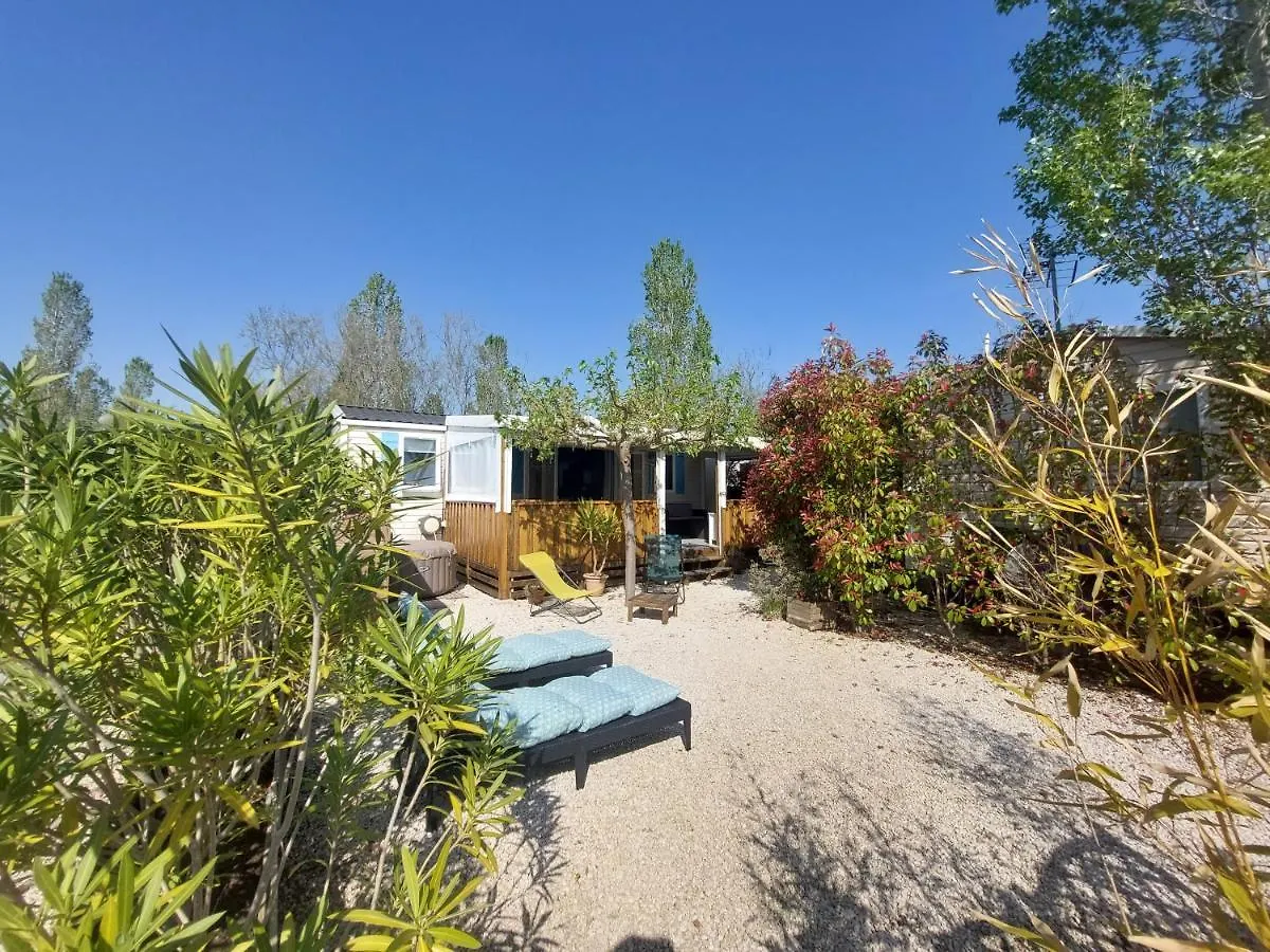 Mobil-Home Bord De Mer Hyeres contacts