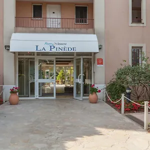 Pierre & La Pinede Hyères